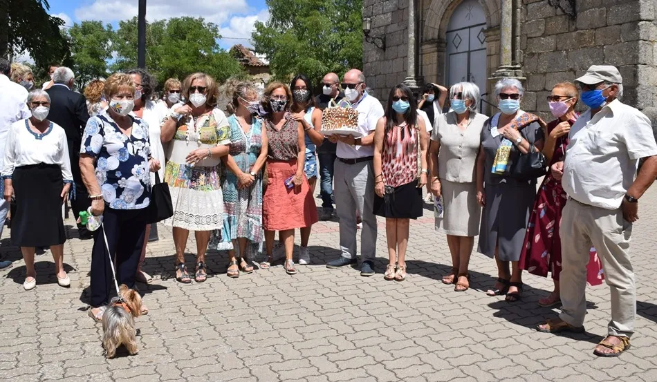 Foto 4 - Aldea del Obispo se viste de gala sin dejar la mascarilla para festejar a Nuestra Se&ntilde;ora de la...