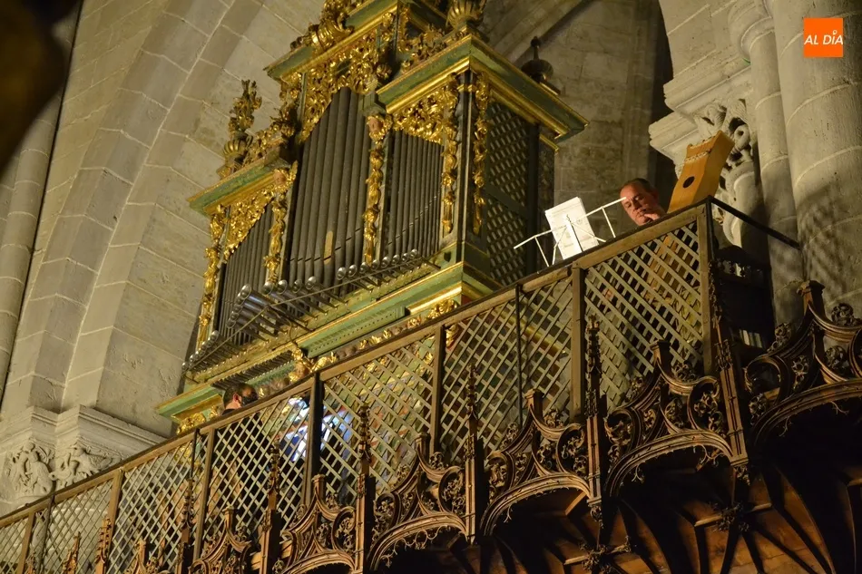 Foto 11 - La Catedral completa su d&iacute;a grande con el 10&ordm; Concierto de Verano de &oacute;rgano con gaita y tamboril ...