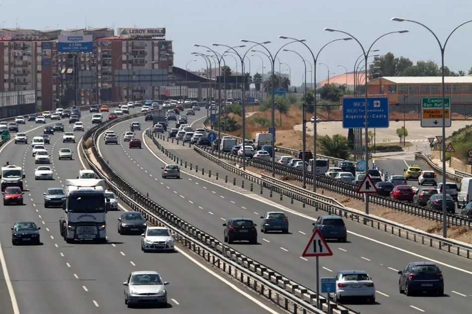Operación 15 de agosto en las carreteras españolas. Foto: EP