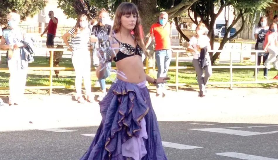 Foto 2 - Un espect&aacute;culo de fuego pone el broche a la Feria Medieval en Vitigudino  