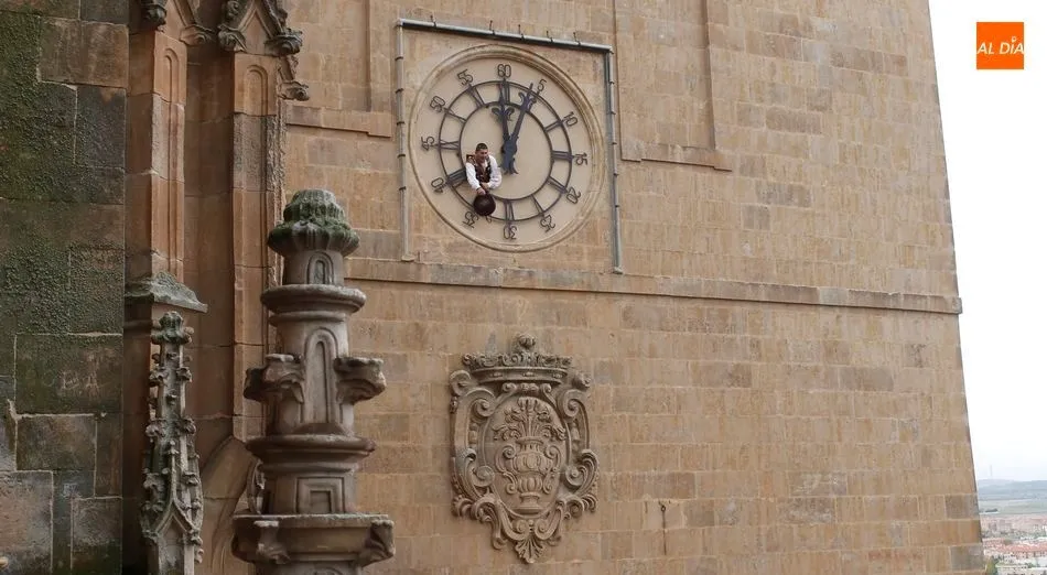 El reloj de la Catedral se podrá ver en los cupones de los ONCE