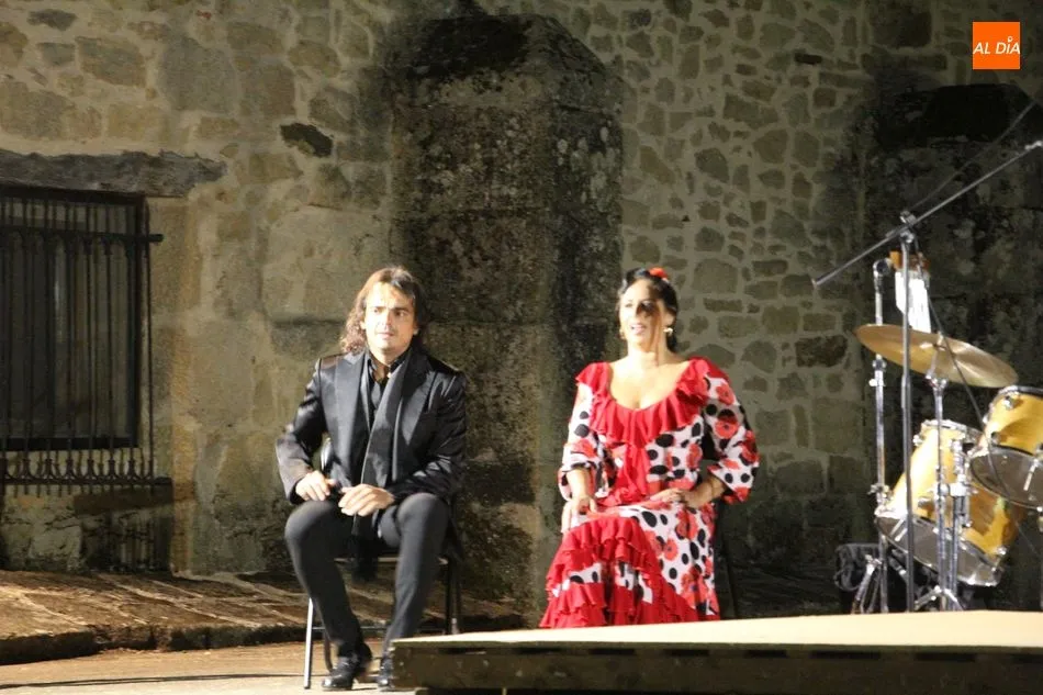 Foto 10 - &lsquo;Luna de arena&rsquo;, noche de flamenco en Aldead&aacute;vila de la Ribera  