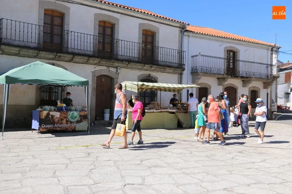 Foto 4 - La Feria Multisectorial de Villavieja de Yeltes cumple el tr&aacute;mite ante el coronavirus  