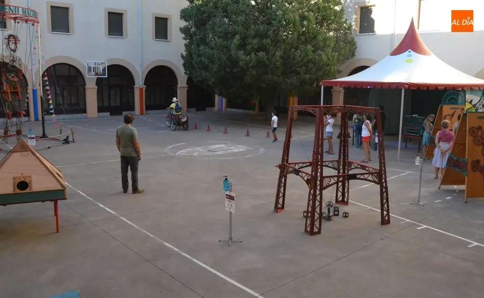 Foto 4 - Alauda Teatro invita a que todas las edades prueben gratis su ingenio con sus artilugios mec&aacute;nicos ...