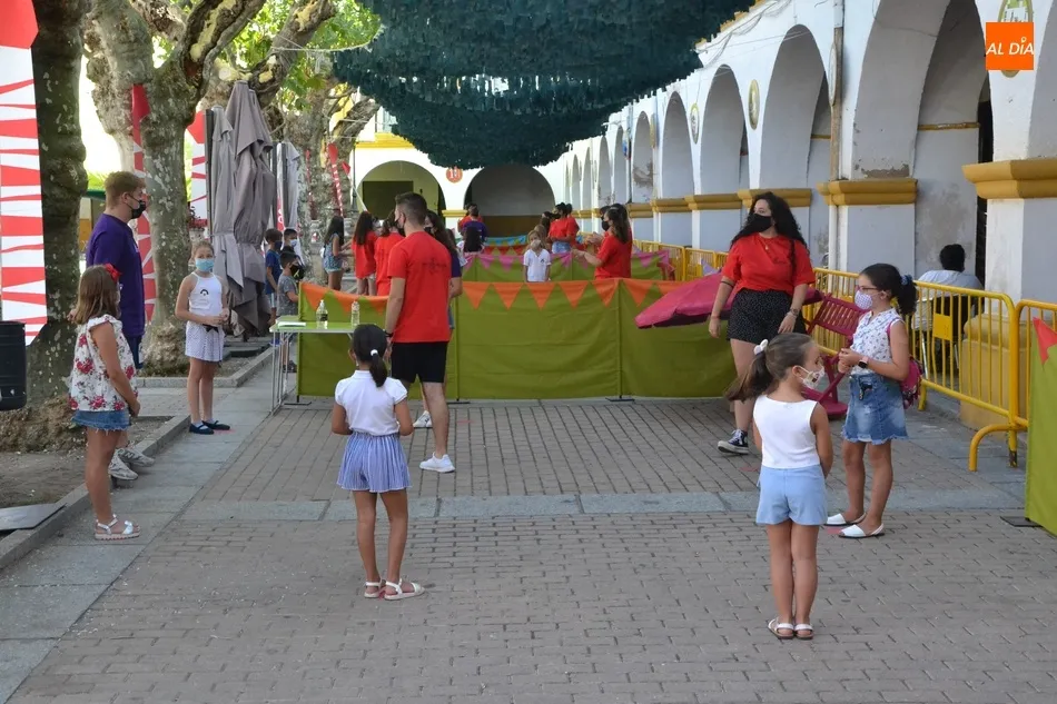 Foto 6 - Los m&aacute;s peques conservan su hueco en el Divierteatro de la mano de Garrapete  