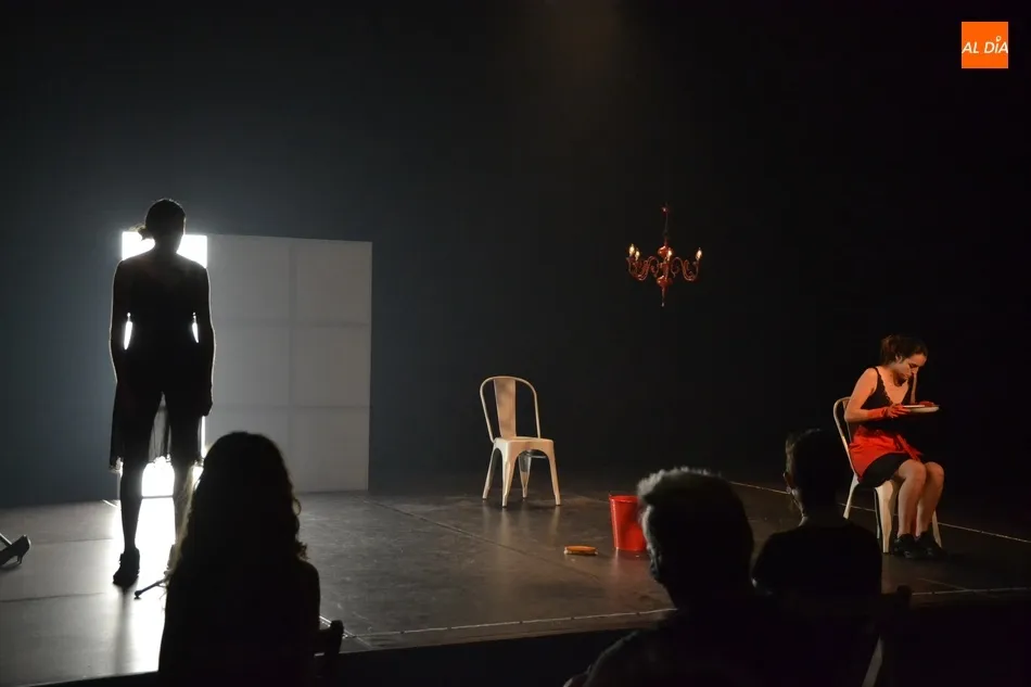 Foto 9 - Ghetto 13-26 mueve conciencias con su versi&oacute;n del cl&aacute;sico de &lsquo;La Casa de Bernarda Alba&rsquo;  