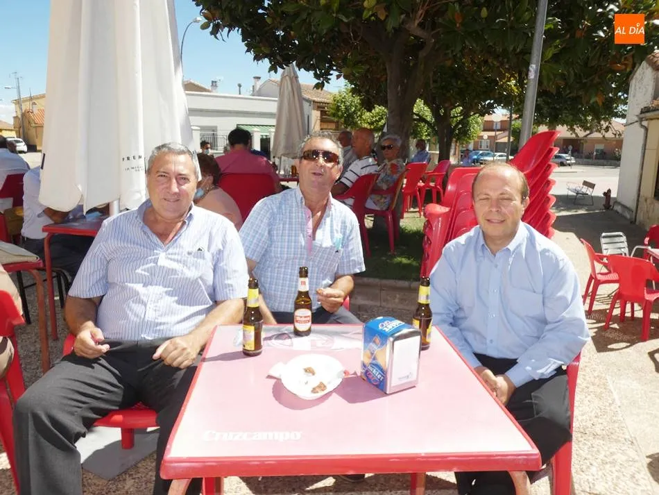Foto 6 - Elegantes y precavidos por San Agust&iacute;n en Villaflores  
