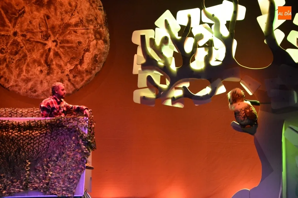 Foto 9 - Teatro At&oacute;pico homenajea en medio del bosque a F&eacute;lix Rodr&iacute;guez de la Fuente  