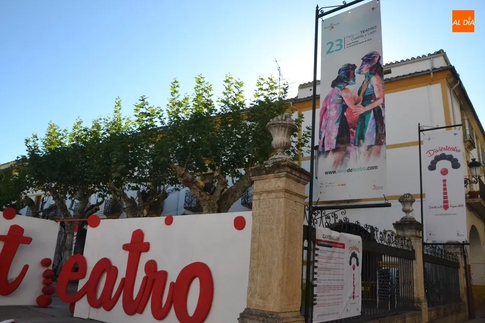 Foto 5 - &ldquo;Todo Ciudad Rodrigo tiene que sentirse muy orgulloso de los j&oacute;venes del Divierteatro&rdquo;  