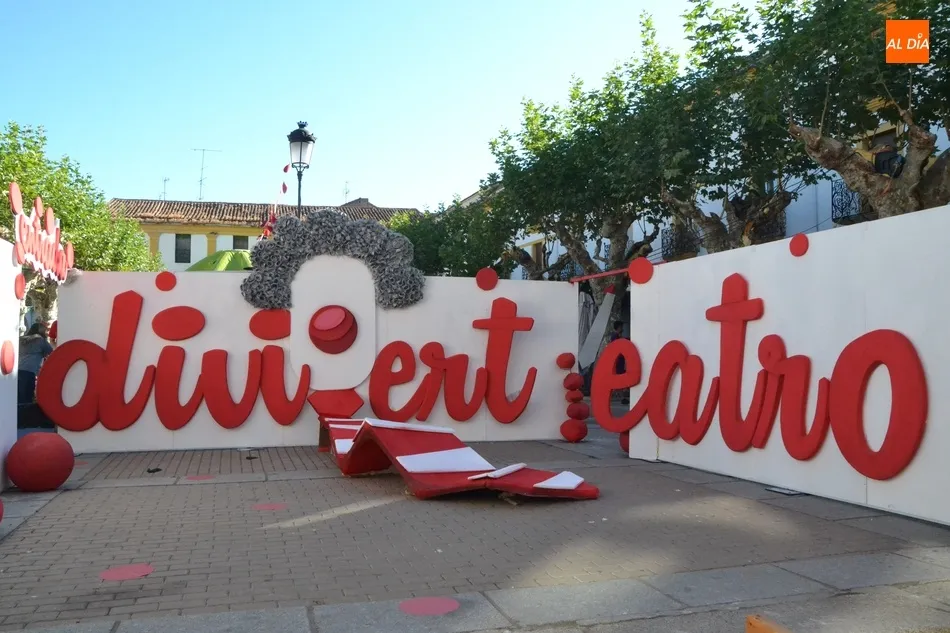 Foto 3 - &ldquo;Todo Ciudad Rodrigo tiene que sentirse muy orgulloso de los j&oacute;venes del Divierteatro&rdquo;  