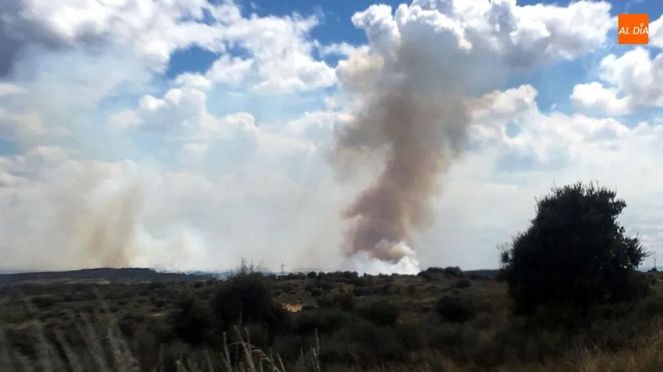 Foto 8 - Controlados los incendios de Ba&ntilde;ob&aacute;rez y Bermellar cuyas causas est&aacute;n por determinar
