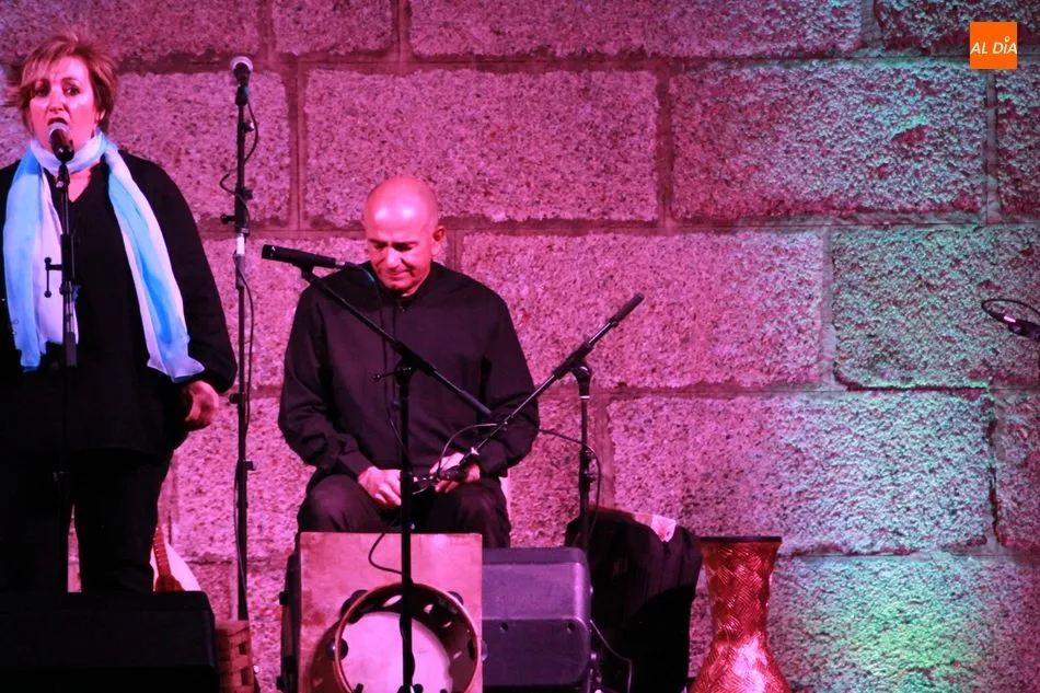 Foto 10 - Baleo y el Juglar Albino hacen vibrar al p&uacute;blico de Villavieja