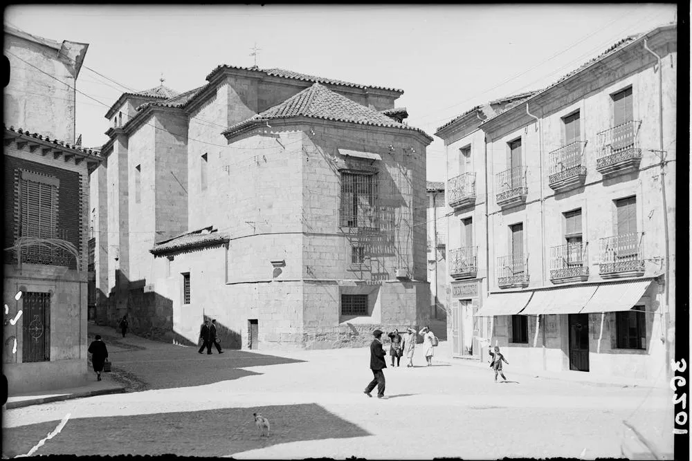 Foto 2 - La iglesia de San Juli&aacute;n, de los barrios extramuros al casco urbano