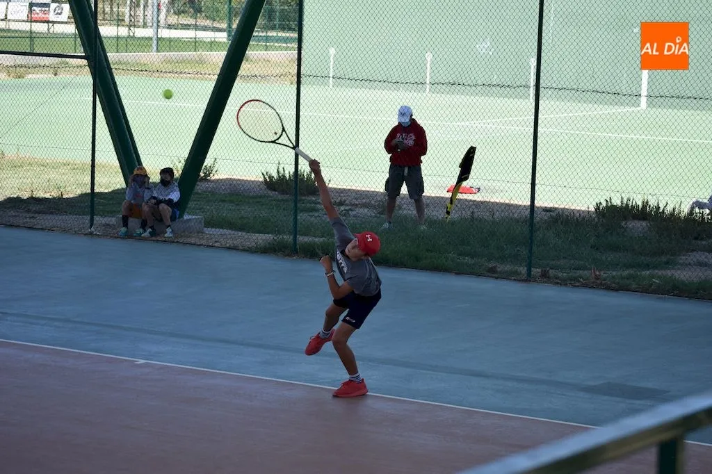 Foto 4 - Los albenses Carlos Sierra y Andrea Mart&iacute;n se hacen con el IV Torneo Villa Alba de Tormes