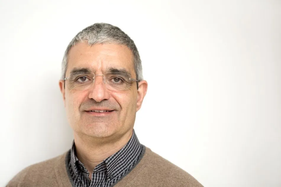 El investigador Xosé R. Bustelo