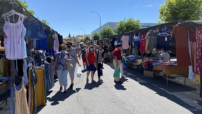 El Ayuntamiento de Peñaranda paraliza de manera temporal el mercado semanal de los jueves