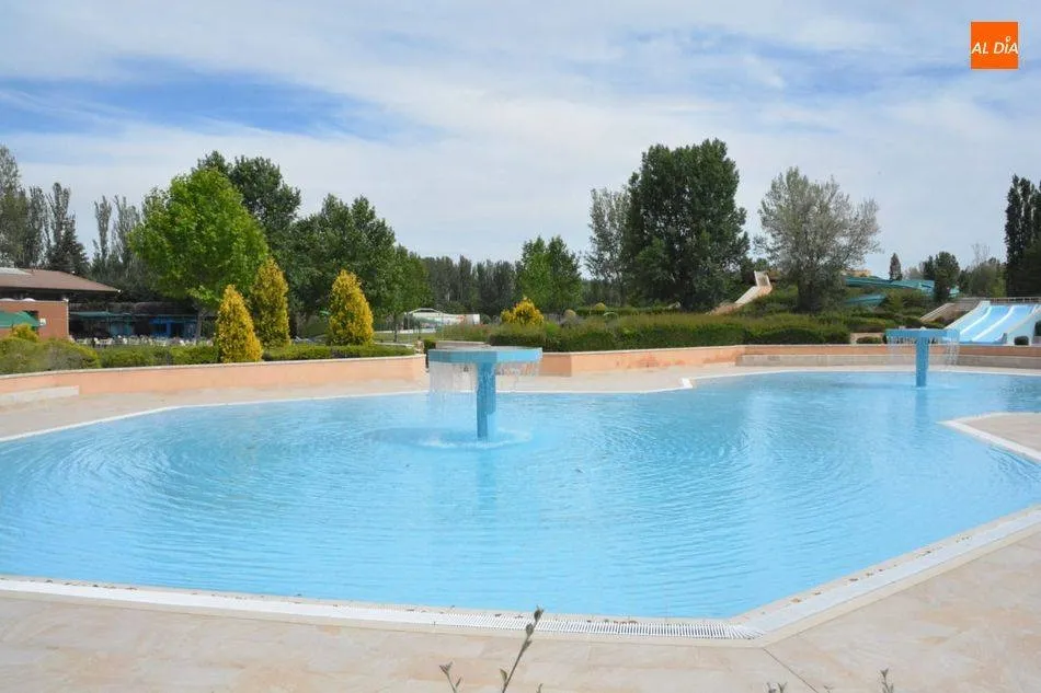 Las diferentes piscinas municipales de Salamanca abren hoy por última vez esta temporada - Archivo
