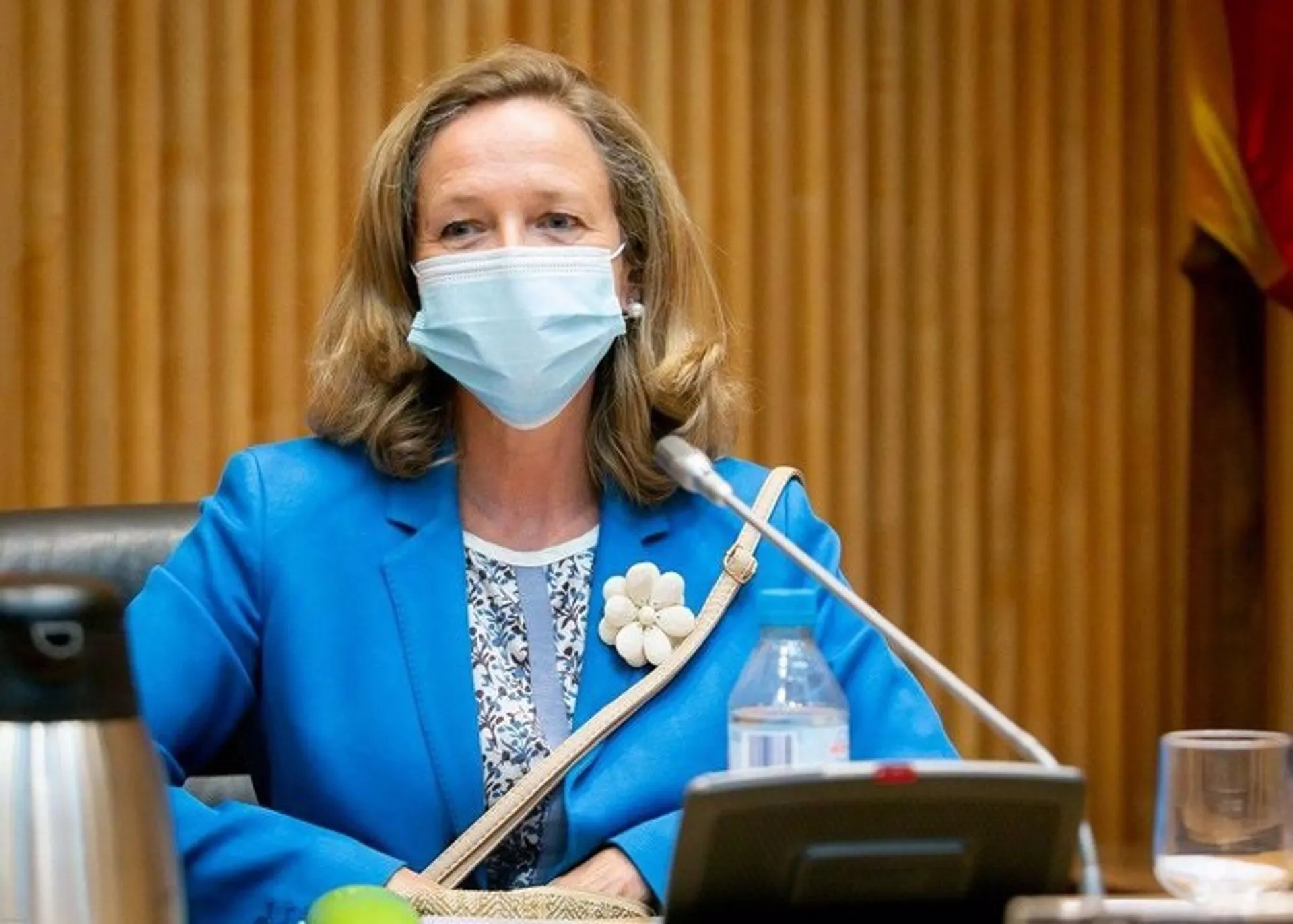 La vicepresidenta de Asuntos Económicos, Nadia Calviño, en su comparecencia ante el Congreso para dar cuenta del Fondo europeo SURE para políticas de empleo