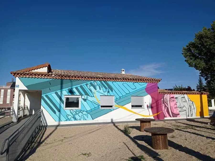 Foto 8 - Ca&iacute;n Ferreras despliega su creatividad en el &Aacute;rea Joven de Santa Marta