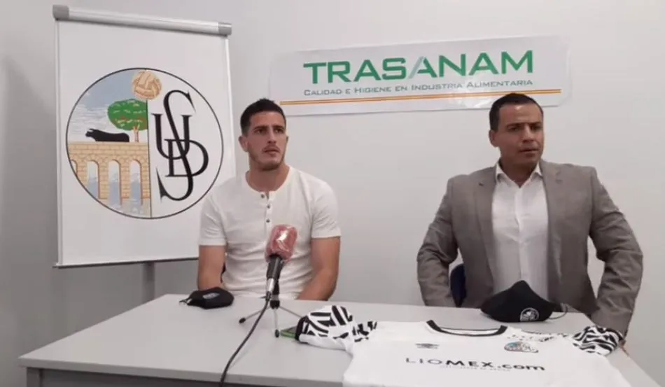 Presentación de Fran Delorenzi como nuevo jugador del Salamanca UDS