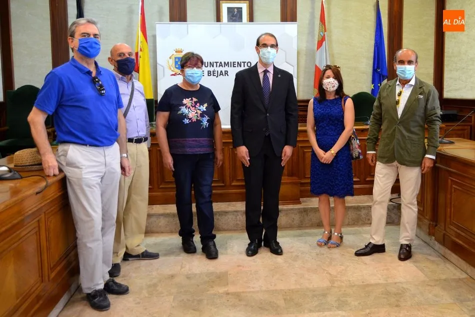 Foto 2 - Marcos Sala recoge el premio Ciudad de B&eacute;jar del Centro de Estudios Bejaranos&nbsp;
