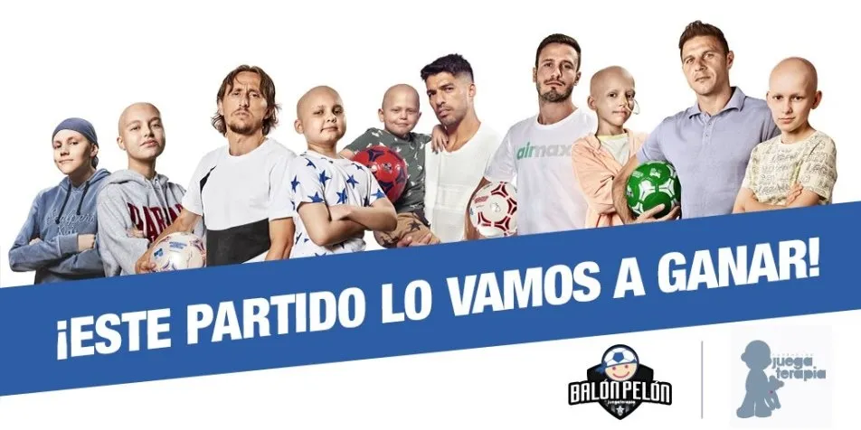 María Caamaño, entre Saúl y Joaquín, junto al resto de protagonistas de esta campaña solidaria