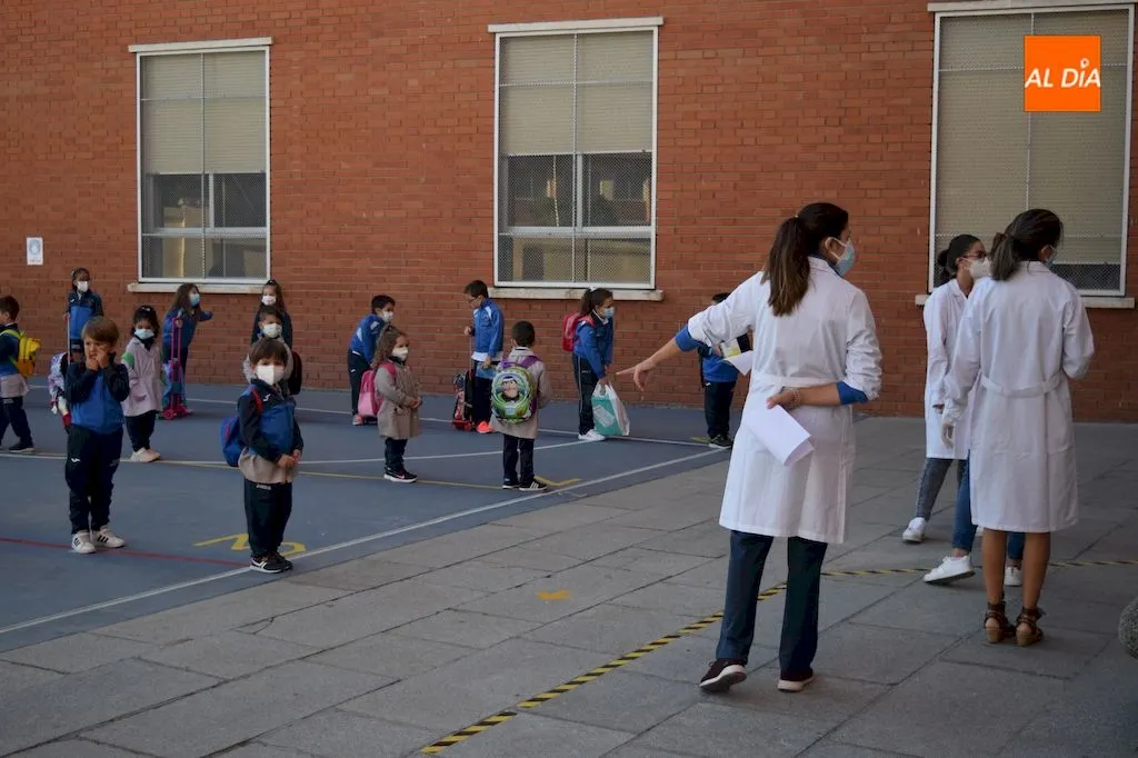 Foto 5 - Arranca el nuevo curso escolar para los alumnos de Educaci&oacute;n Infantil y Educaci&oacute;n Primaria en el...