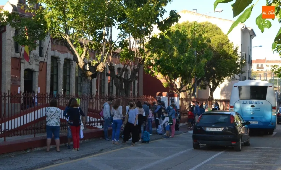 Foto 5 - Los colegios y la Escuela Infantil &lsquo;vuelven a la vida&rsquo; tras medio a&ntilde;o en silencio  