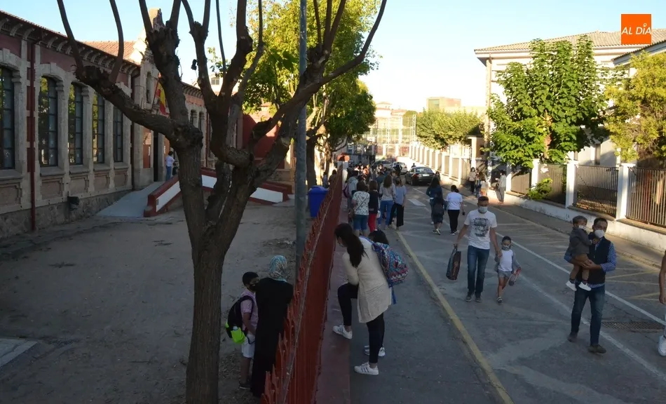 Foto 4 - Los colegios y la Escuela Infantil &lsquo;vuelven a la vida&rsquo; tras medio a&ntilde;o en silencio  