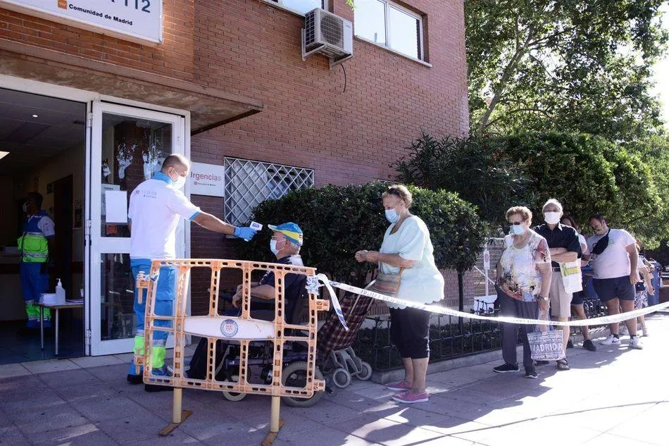 Pruebas de detección del Covid-19 en un centro sanitario de Madrid