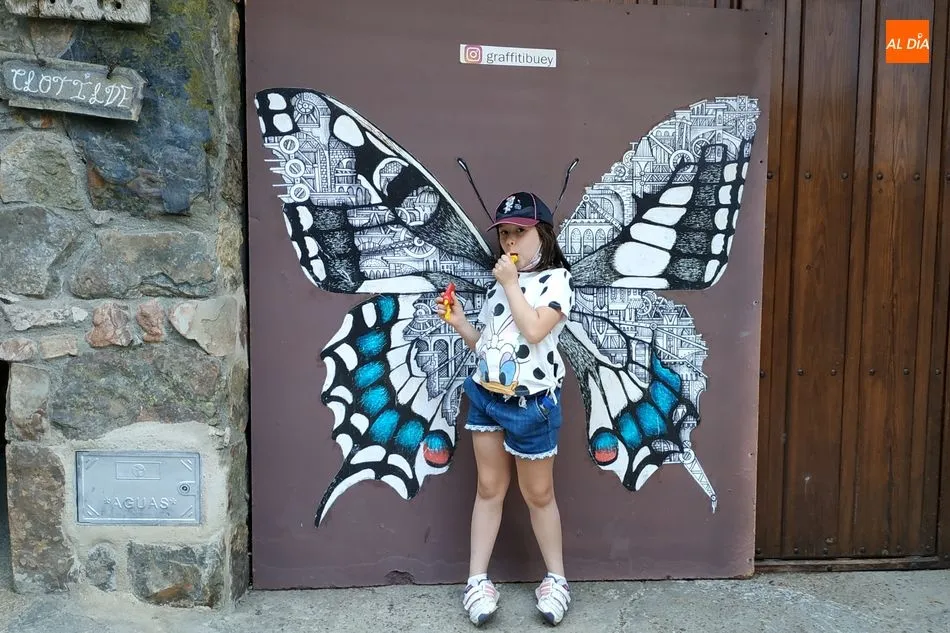 Foto 2 - Graffitibuey, un museo de arte urbano en la Salamanca rural