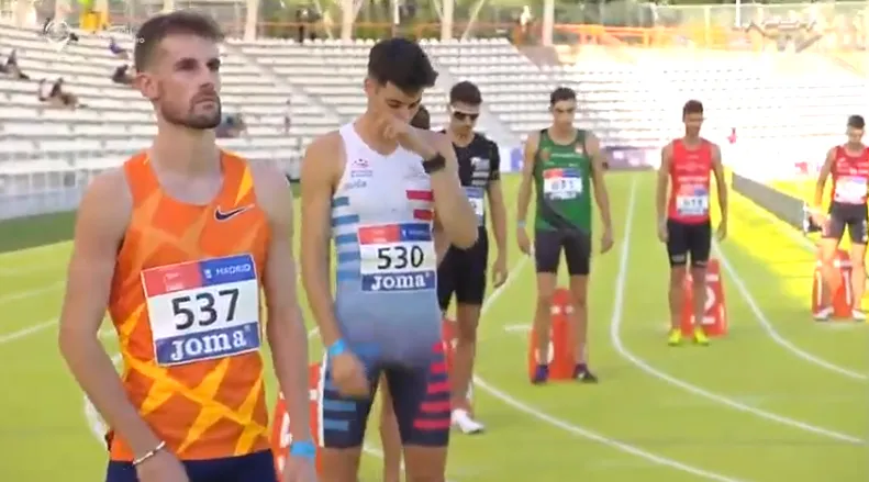 Álvaro de Arriba gana con comodidad su semifinal del Campeonato de España  