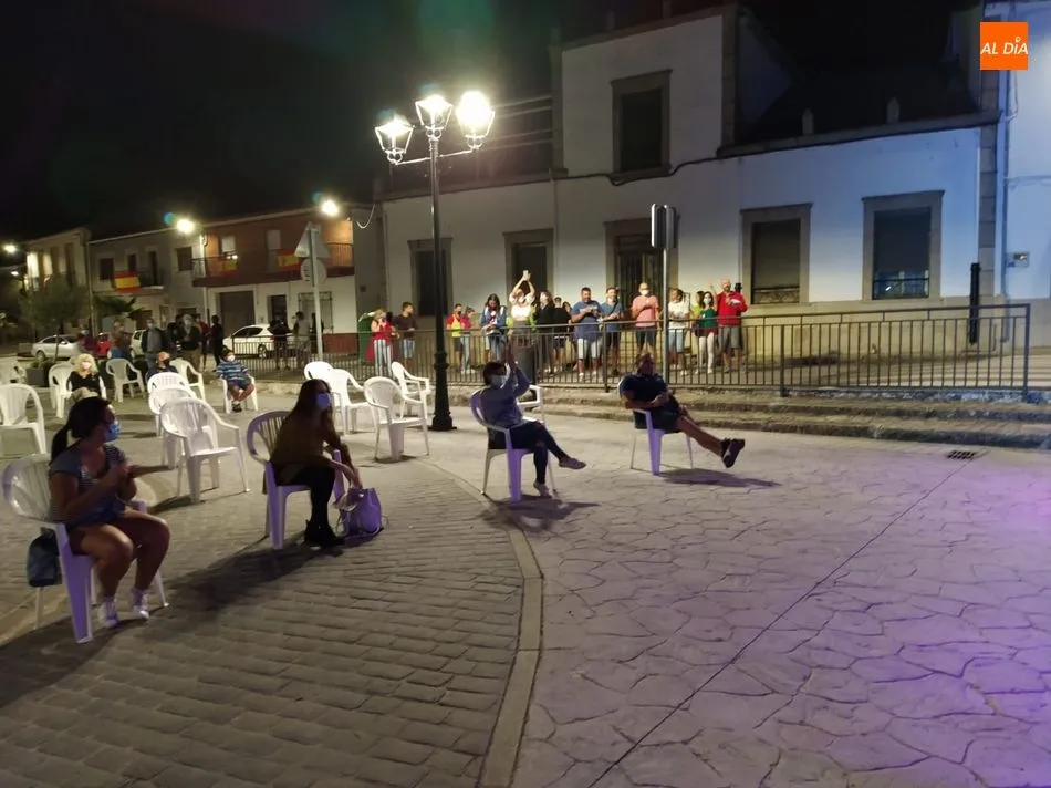 Foto 6 - M&uacute;sica y buen humor con Rumba Stress en Barruecopardo  