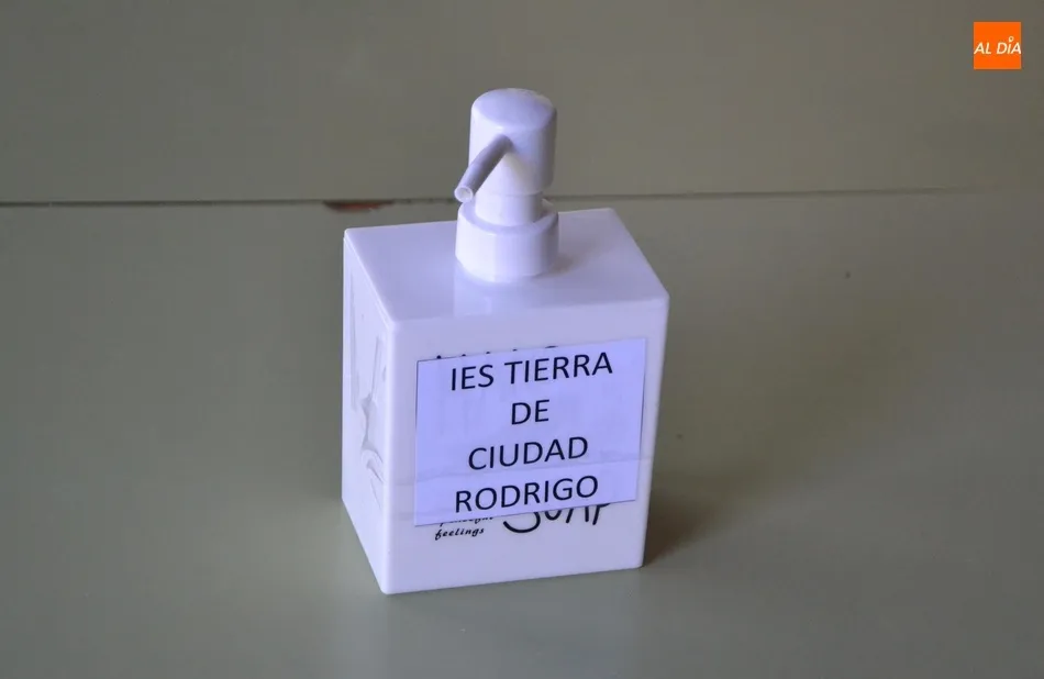 Foto 2 - Los institutos reabren con un inicio en dos d&iacute;as en el Tierra y un hist&oacute;rico cambio horario en el ...
