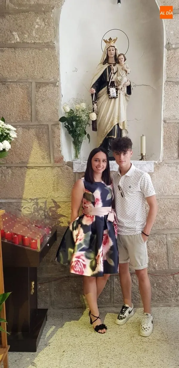 Foto 8 - Los hermanos Marcos y Gloria Martin Nieto, mayordomos de la Virgen del Carmen  