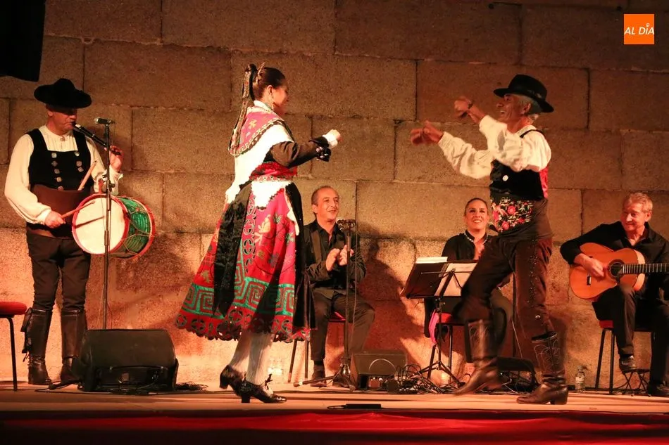 Foto 3 - Charros y Gitanos, otra forma de vivir el folclore tradicional salmantino en Barruecopardo  