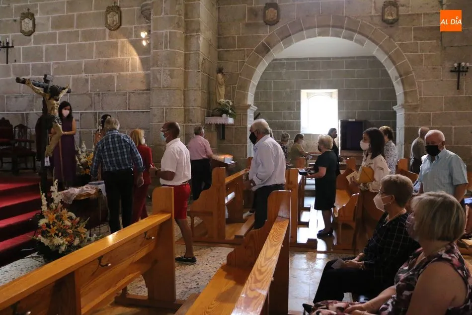 Foto 8 - Los vecinos de Ba&ntilde;ob&aacute;rez no olvidan el d&iacute;a del Cristo de la Salud  