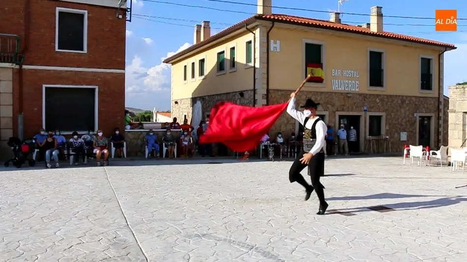 Foto 4 - El baile de la bandera centra los actos en honor al Cristo de las Mercedes en Barruecopardo  