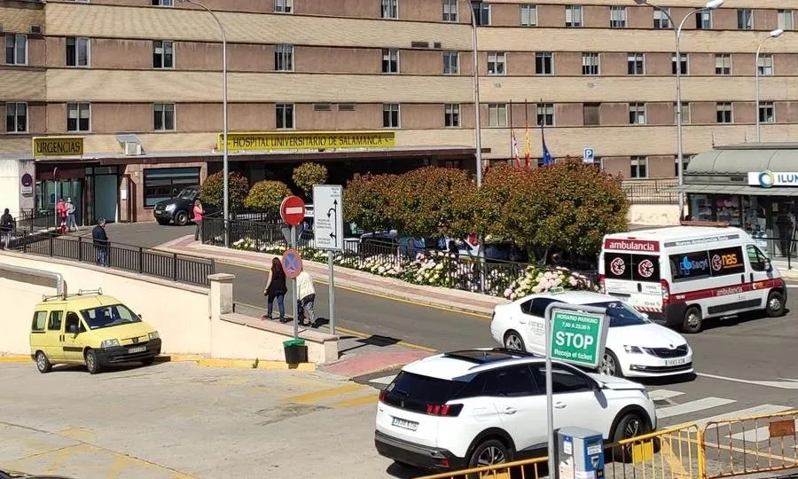 Hospital Clínico de Salamanca. Foto de archivo