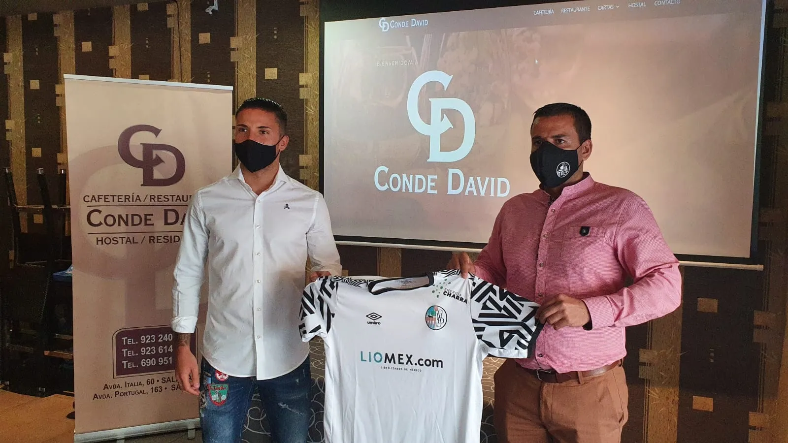 Barbero, junto a Rafa Dueñas