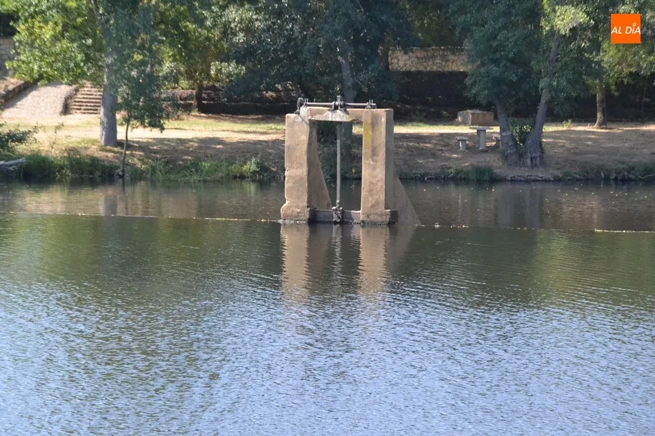 Foto 3 - El R&iacute;o &Aacute;gueda encara el final del verano con su menor caudal desde el mes de diciembre  
