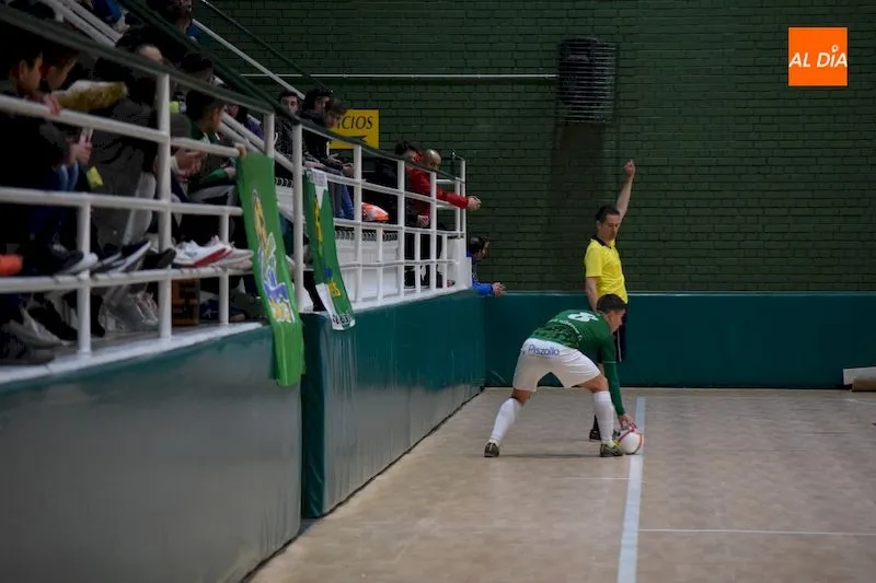 El fútbol sala volverá al Municipal de Alba de Tormes a finales de octubre / Pedro Zaballos