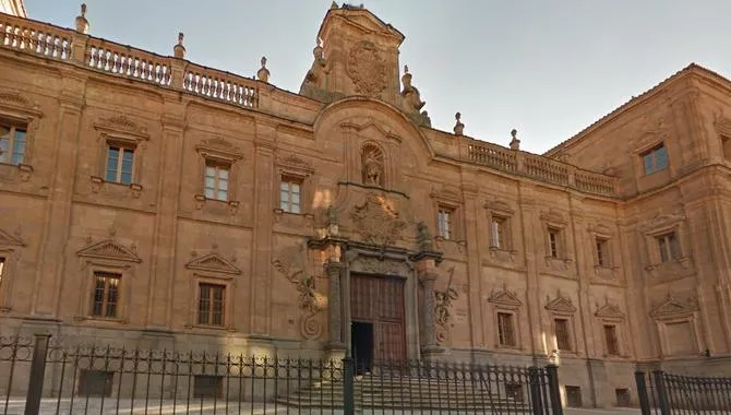 Sede de la Diócesis de Salamanca. Archivo
