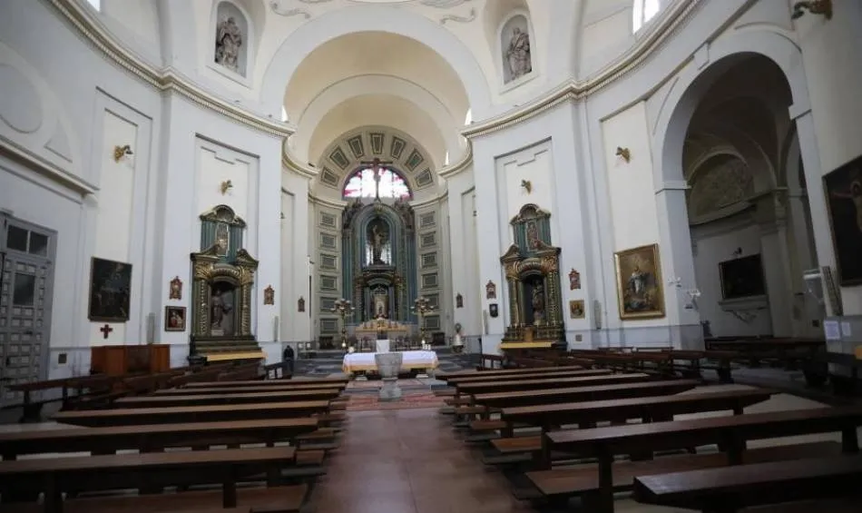 Interior de una iglesia de Castilla y León