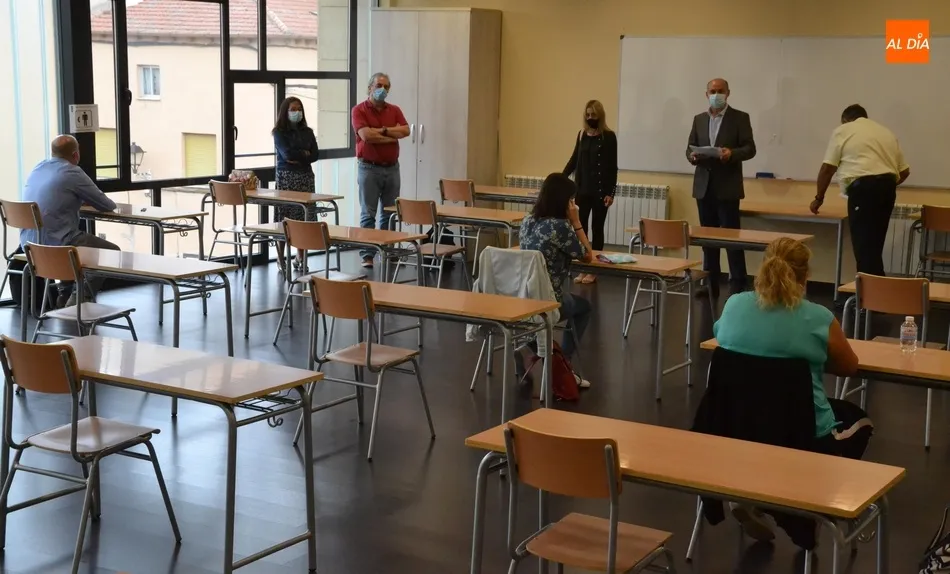 Realizado con una baja entre los aspirantes el primer examen por la plaza de Técnico de Turismo  