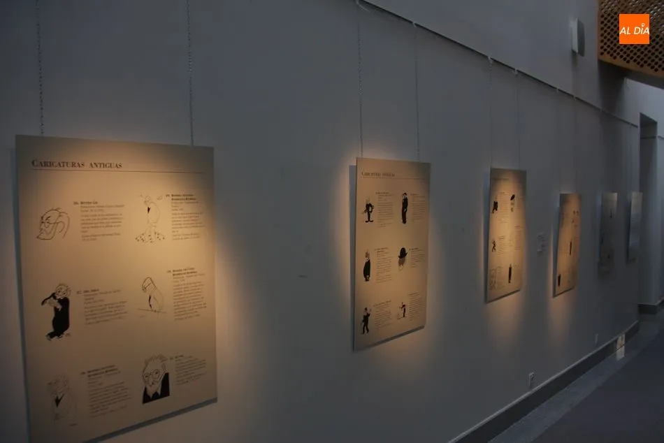Foto 7 - Vitigudino inicia el ciclo de exposiciones durante la pandemia con la figura de Unamuno  