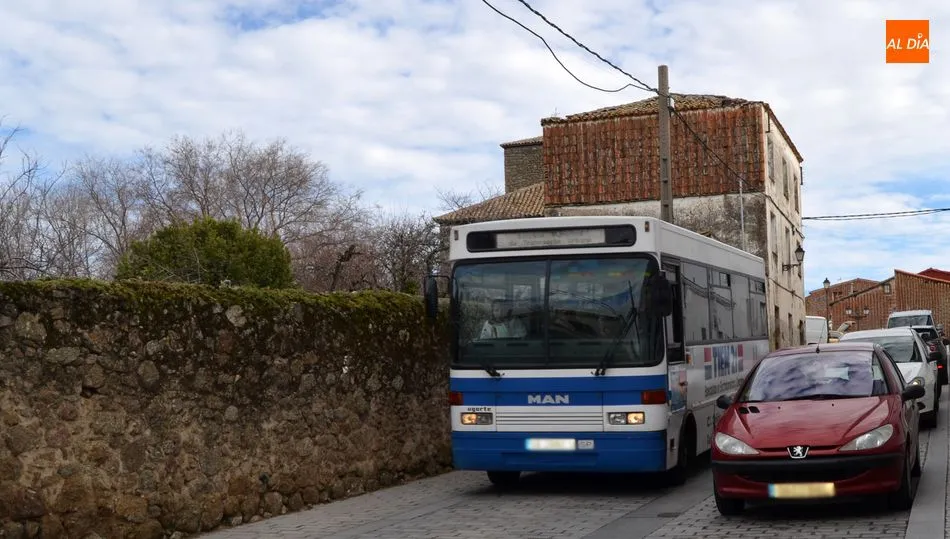 El autobús municipal suspende mañana el servicio de 15 a 18 horas