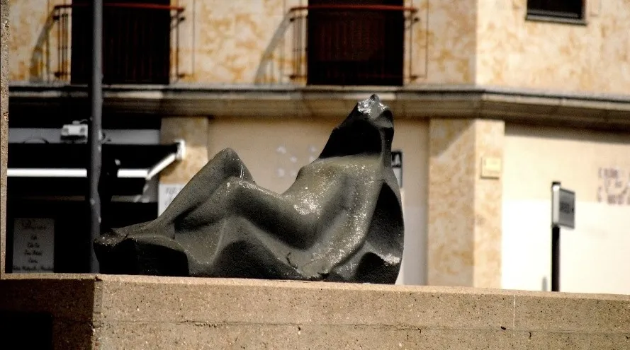 Dulce nombre de barrio, Agustín Casillas