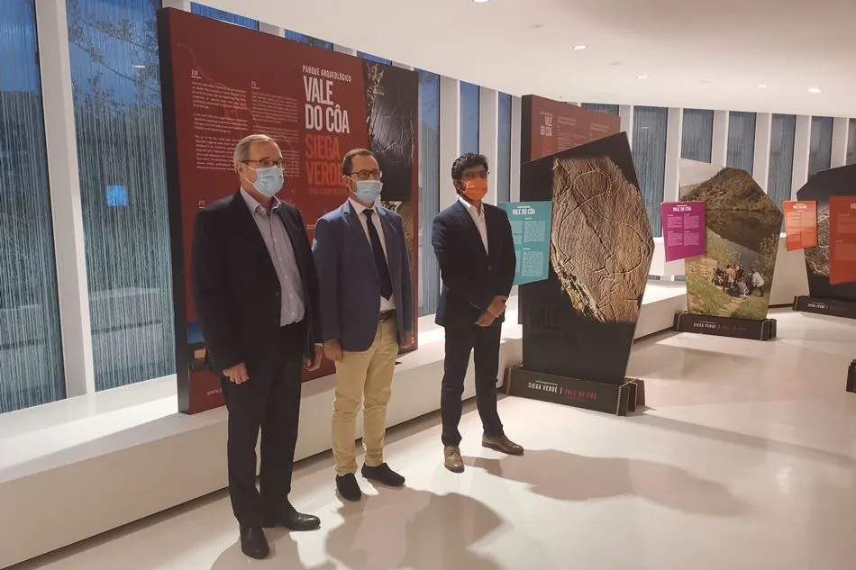 Siega Verde salta a Francia con una exposición en la ‘Capital Mundial de la Prehistoria’  