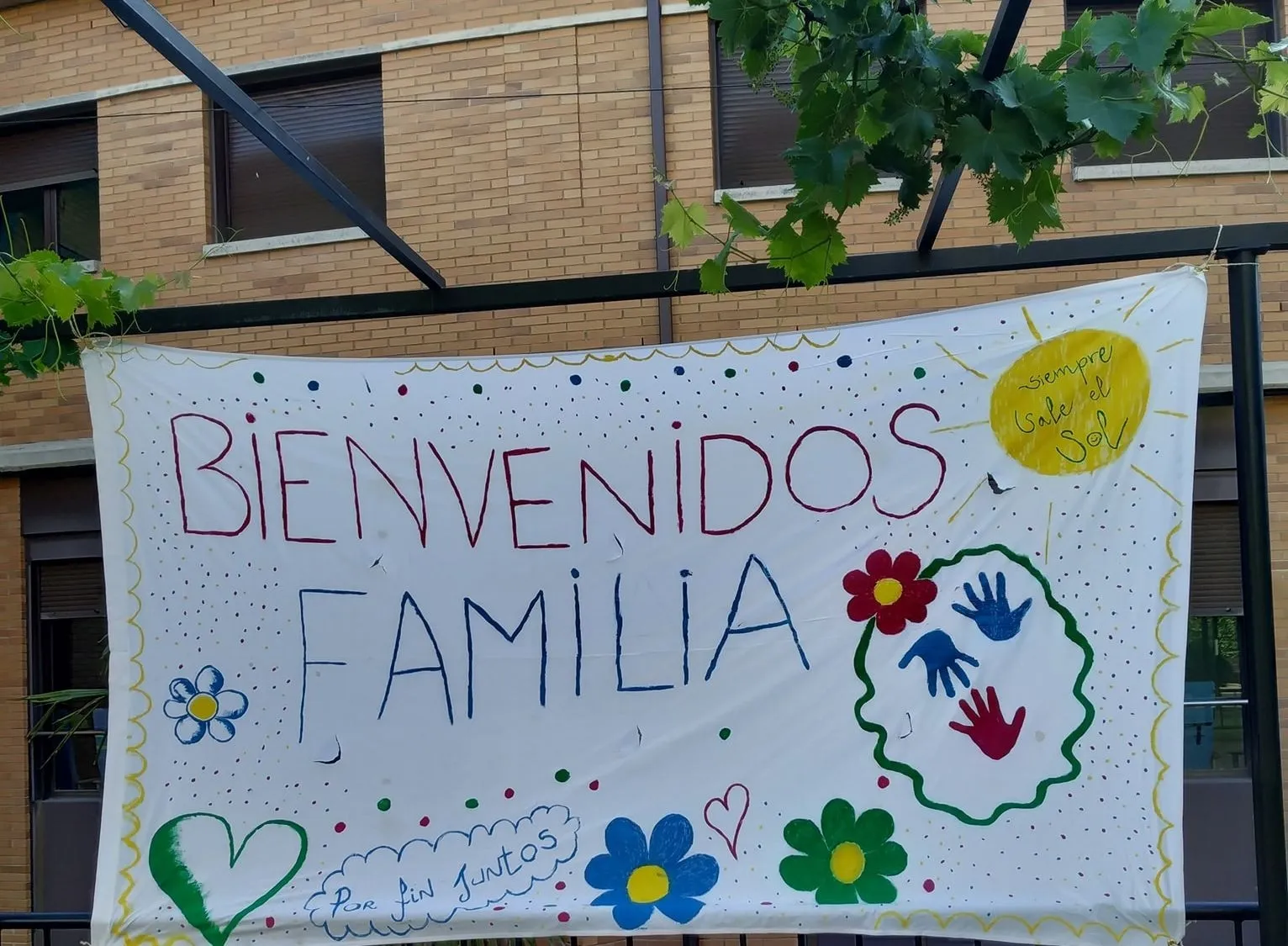 Foto 2 - &ldquo;Vamos a seguir luchando por la calidad y atenci&oacute;n que hemos dado siempre a nuestros pacientes y ...